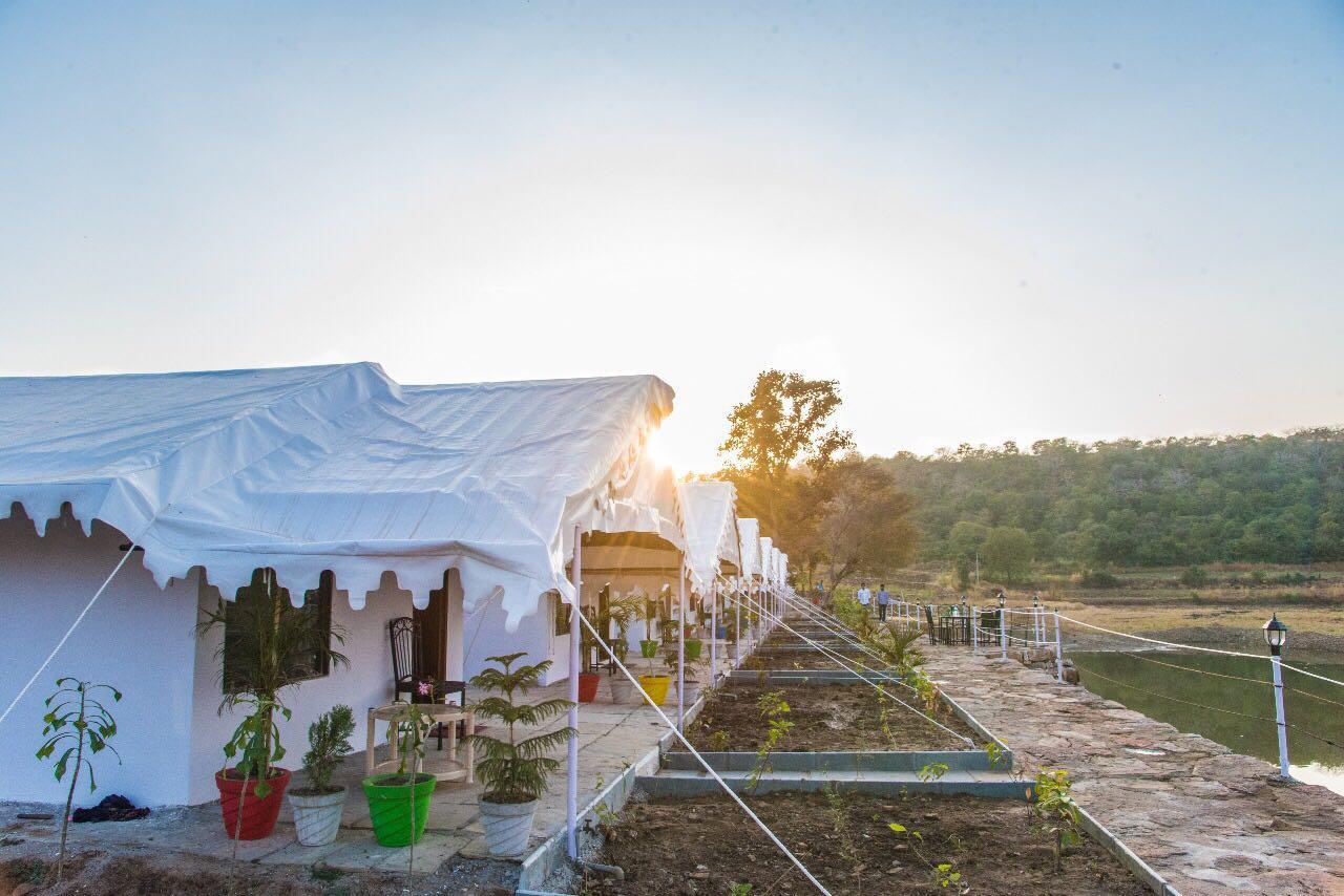 Padmavati Lake Resort Chittorgarh Exteriör bild